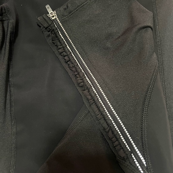 Athleta cold weather leggings - Picture 4 of 4